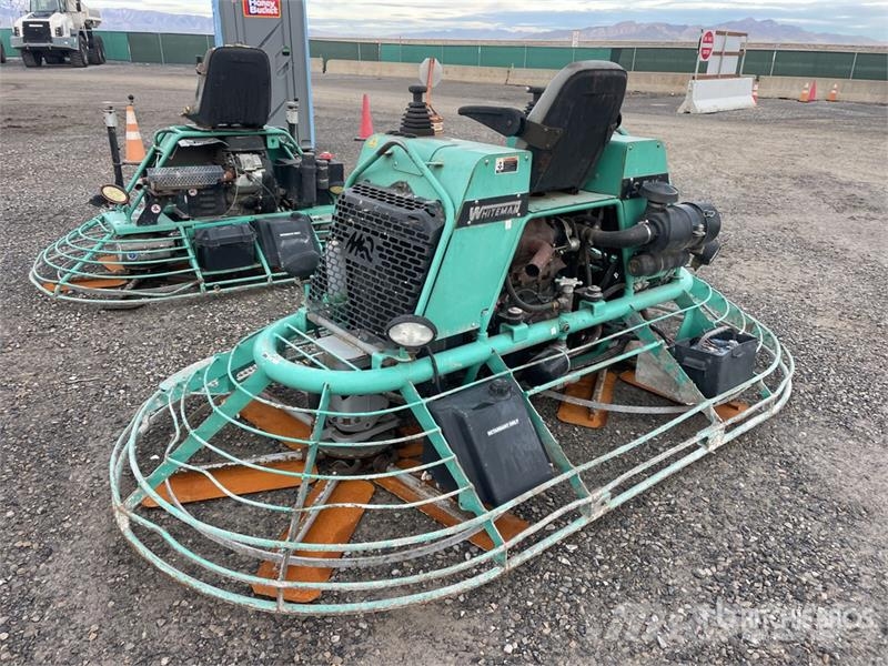 MultiQuip Whiteman STX Ride-On Power Trowel 鏝刀