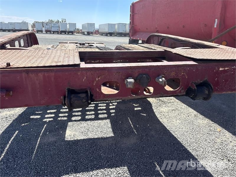 Murray 16-Wheel Expandable Axle Removable Gooseneck Lowbo 平板拖车