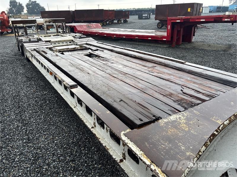 Murray 40 ton T/A Removable Gooseneck Lowboy Trailer 低架裝載車