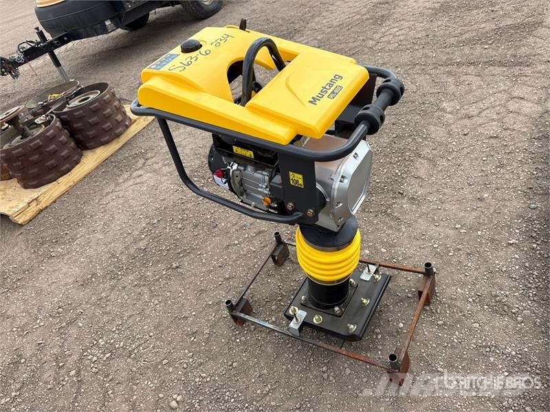 Mustang ML80E Jumping Jack Tamper (Unused) Vibroplaadid