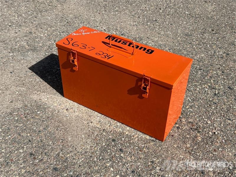 Mustang RC20 3/4 in Rebar Cutter (Unused) Statyba - Kita