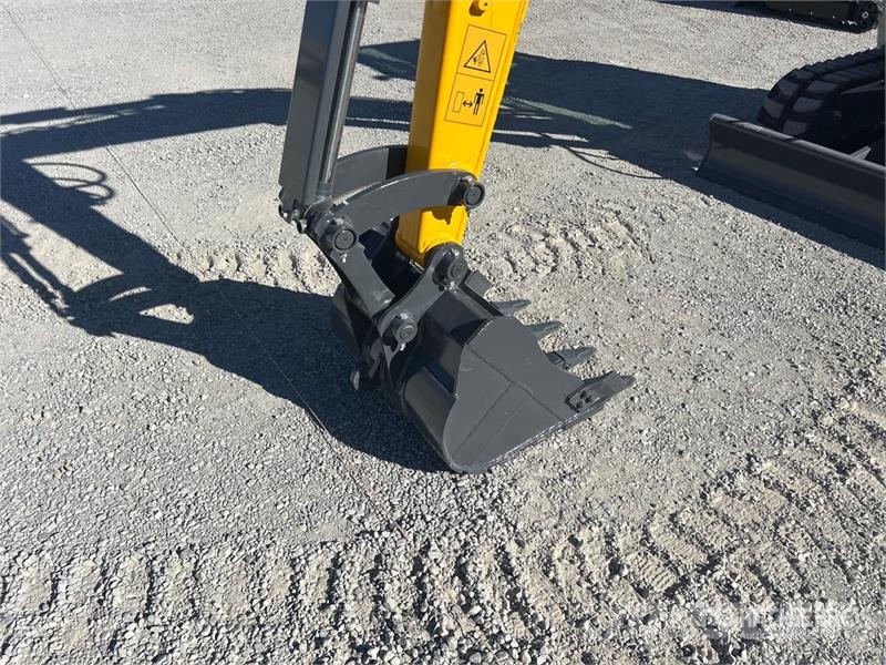  NAKATO ZT35G Mini Excavator (Unused) Mini ekskavatori < 7 t