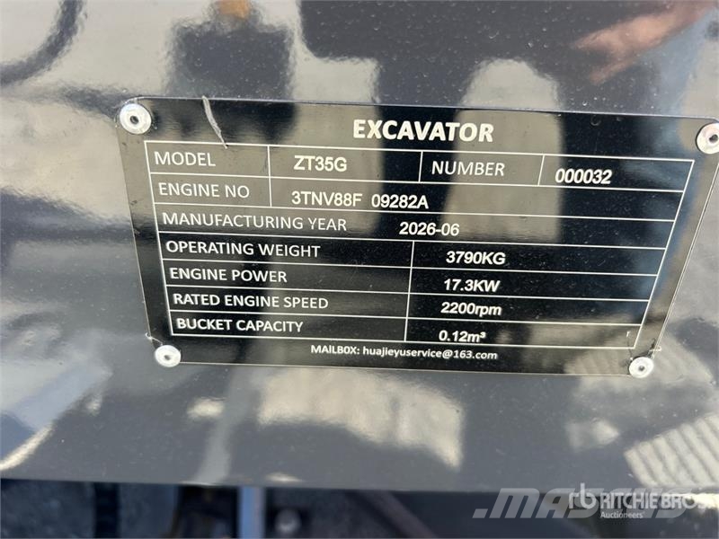 NAKATO ZT35G Mini Excavator (Unused) Mini ekskavatori < 7 t