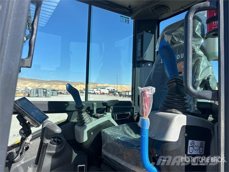  NAKATO ZT35G Mini Excavator (Unused) Mini ekskavatori < 7 t