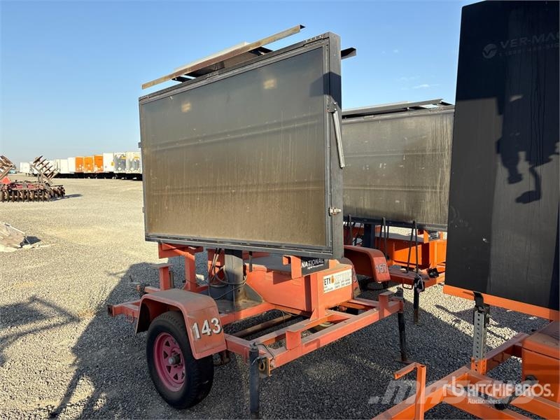 National Signal Solar Message Board Drugo