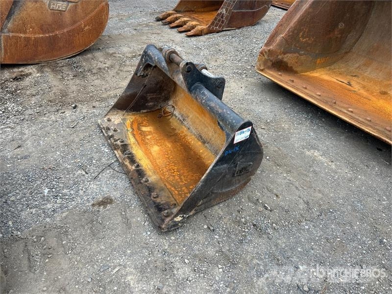 NC 48 in Cleanup Excavator Bucket Buckets