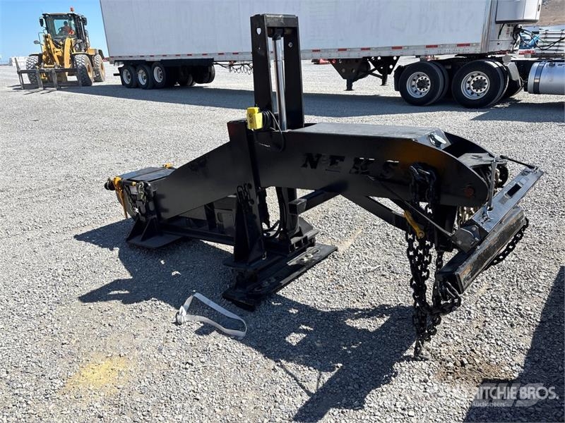 Neks Electric Fifth Wheel Wrecker Attachment 其他組件