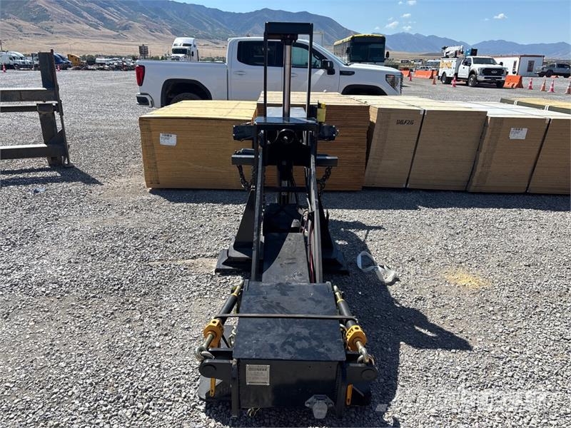 Neks Electric Fifth Wheel Wrecker Attachment 其他組件