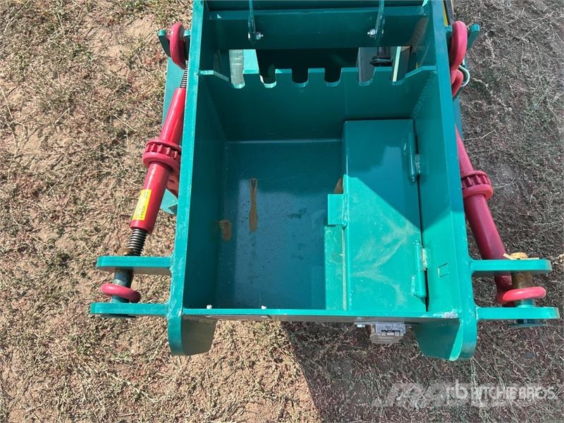 Neks Fifth Wheel Wrecker Attachment (Unused) Ostale kargo komponente