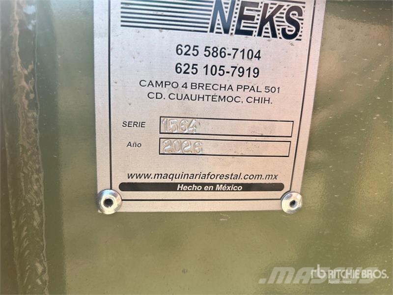 Neks Fifth Wheel Wrecker Attachment (Unused) Ostale kargo komponente