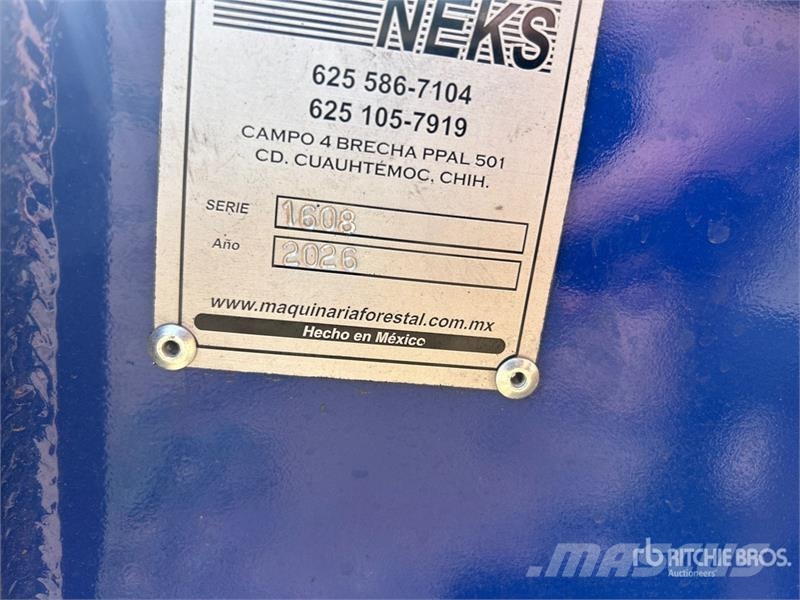 Neks Fifth Wheel Wrecker Attachment (Unused) Ostale kargo komponente