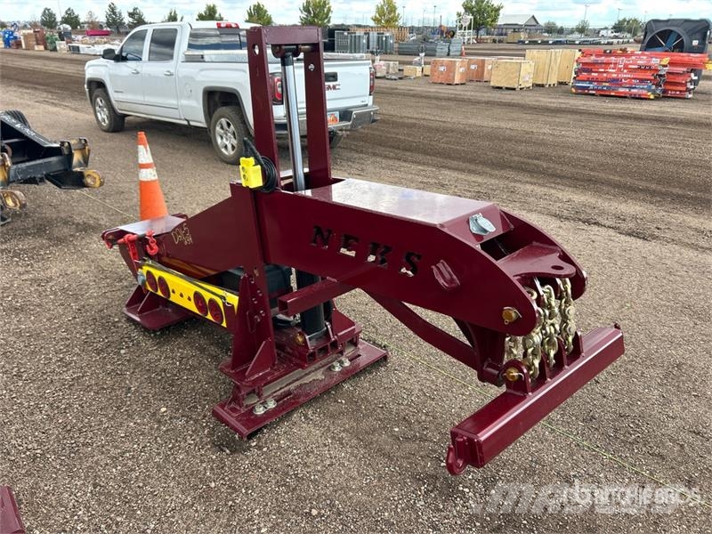 Neks Fifth Wheel Wrecker Attachment (Unused) Transport – ostalo