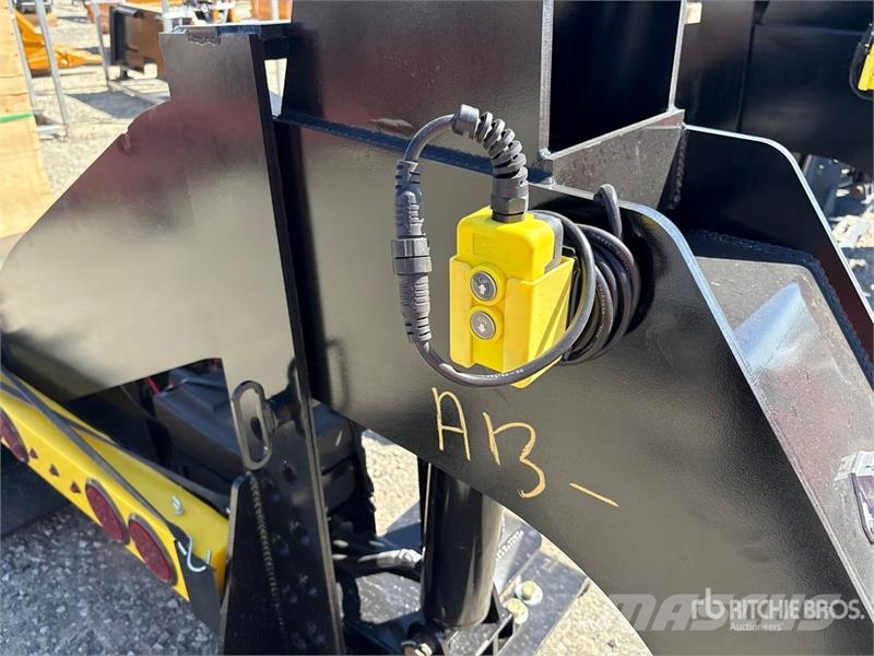 Neks Fifth Wheel Wrecker Attachment Otros componentes