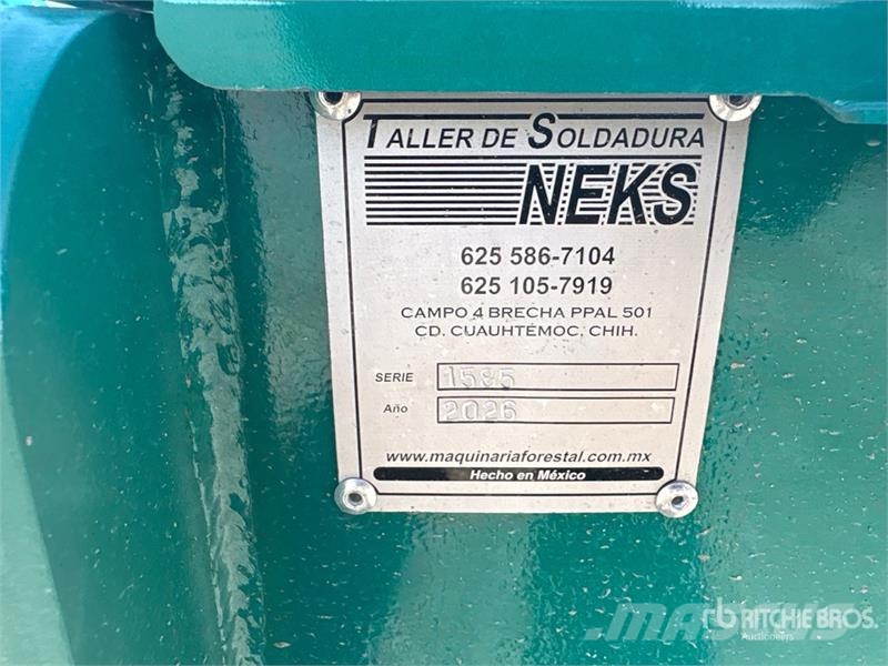 Neks Fifth Wheel Wrecker Attachment (Unused) Ostale kargo komponente