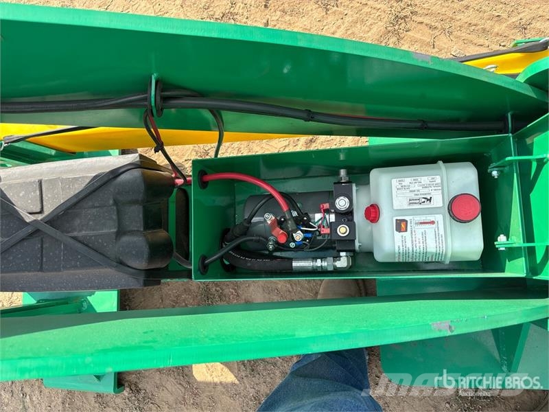  Neks Fifth Wheel Wrecker Attachment معدات النقل - غير ذلك