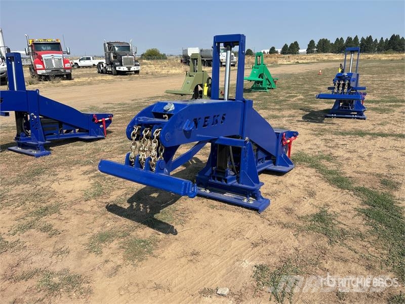 Neks Fifth Wheel Wrecker Attachment (Unused) Ostale kargo komponente