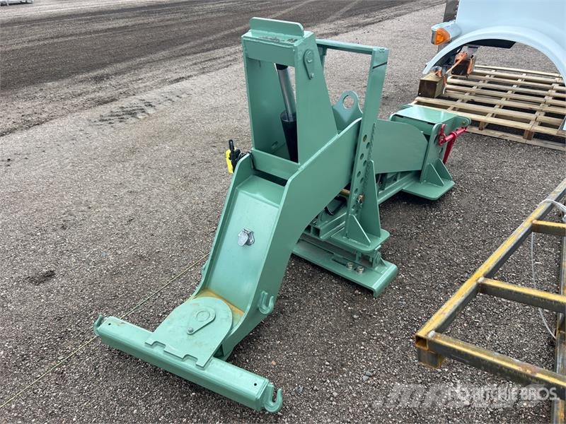 Neks Fifth Wheel Wrecker Attachment (Unused) Transport – ostalo