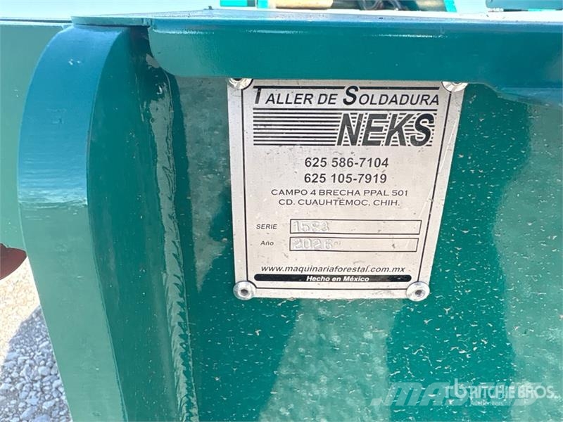Neks Fifth Wheel Wrecker Attachment (Unused) Ostale kargo komponente