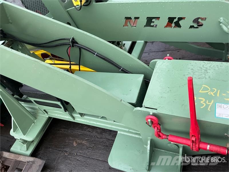  Neks Hydraulic Fifth Wheel Wrecker Attachment (Unu Transport Sonstige