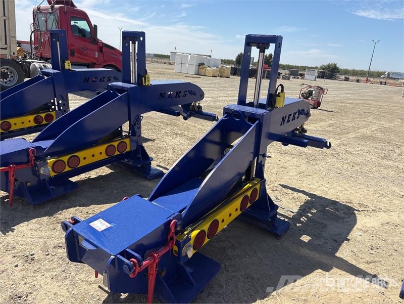Neks Hydraulic Fifth Wheel Wrecker Attachment Ostale kargo komponente