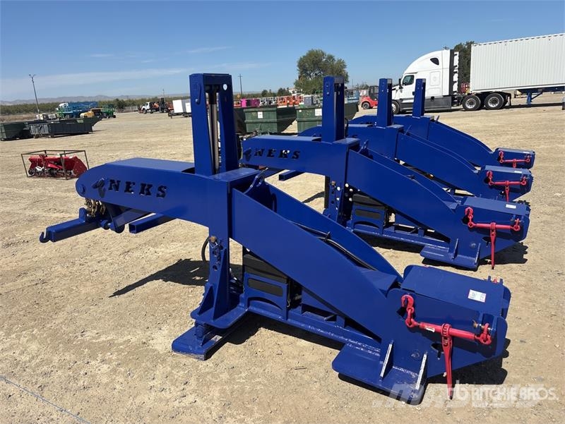 Neks Hydraulic Fifth Wheel Wrecker Attachment Ostale kargo komponente
