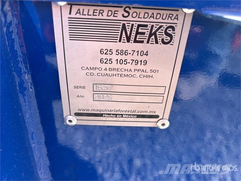 Neks Hydraulic Fifth Wheel Wrecker Attachment Ostale kargo komponente
