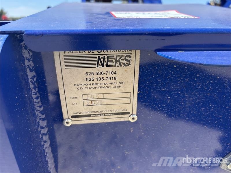 Neks Hydraulic Fifth Wheel Wrecker Attachment Ostale kargo komponente