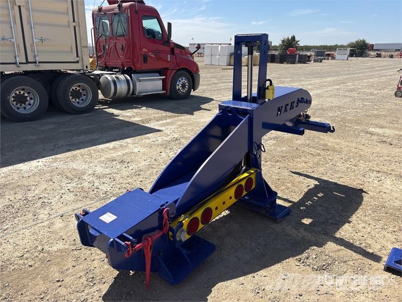 Neks Hydraulic Fifth Wheel Wrecker Attachment Ostale kargo komponente