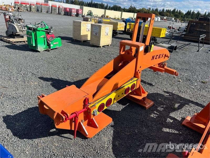 Neks Hydraulic Fifth Wheel Wrecker Attachment Ostale kargo komponente