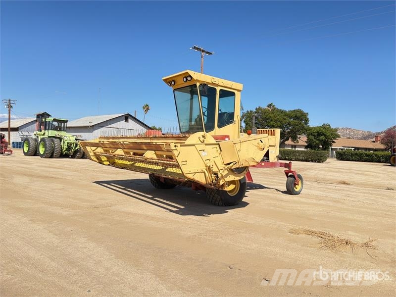 New Holland 1116 16 ft Swather Windrower Andaineur