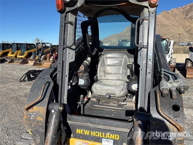 New Holland C232 Skid steer loaders