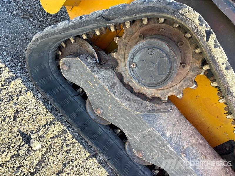 New Holland C232 Skid steer loaders