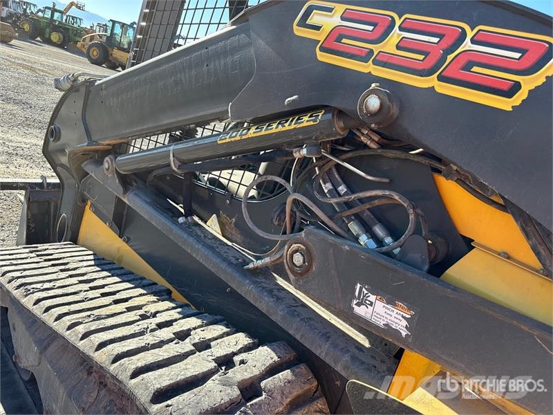 New Holland C232 Skid steer loaders