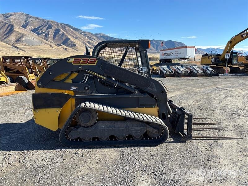 New Holland C232 Skid steer loaders