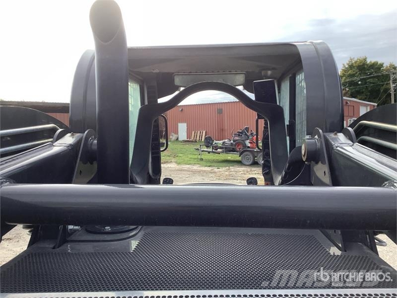 New Holland C332 Compact Track Loader Kompaktlastare