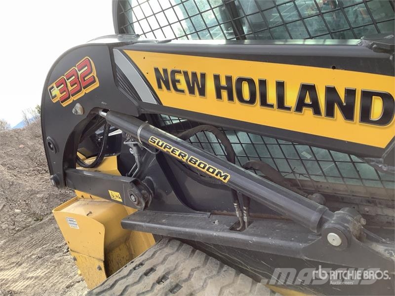 New Holland C332 Compact Track Loader Kompaktlastare