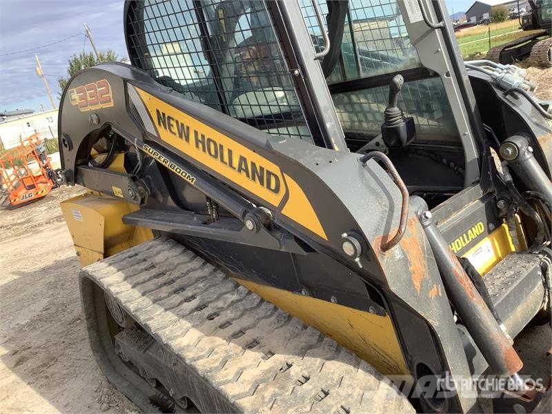 New Holland C332 Compact Track Loader Kompaktlastare