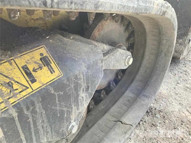 New Holland C332 Compact Track Loader Kompaktlastare