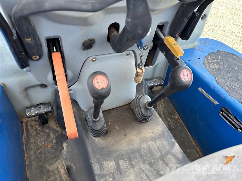 New Holland TK4.80F Track Tractor Trattori
