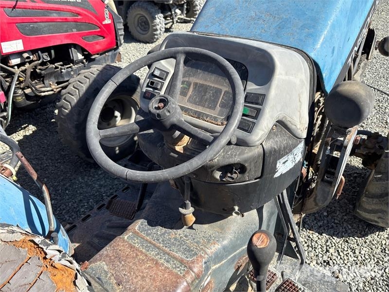 New Holland TN90F Trattori