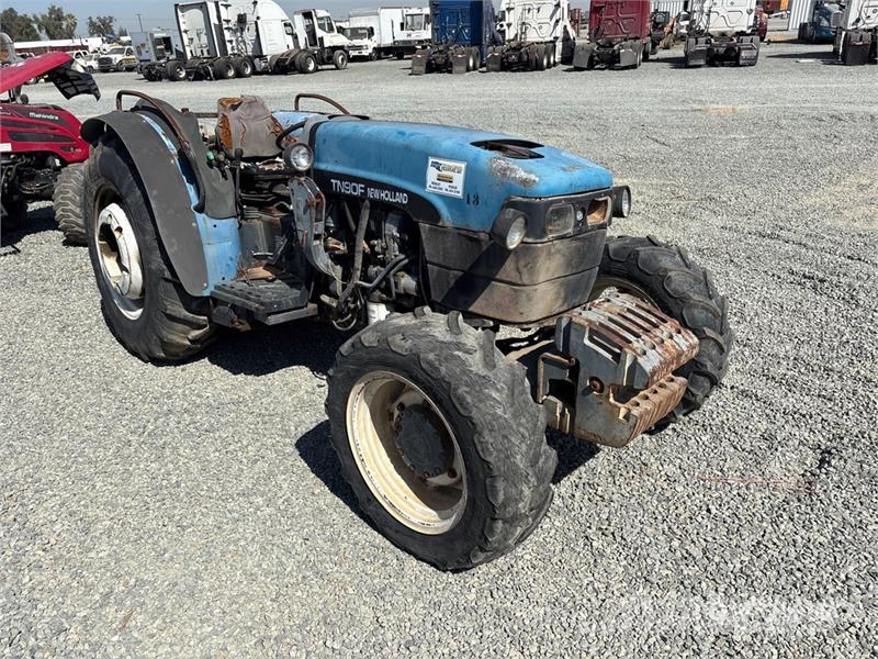 New Holland TN90F Trattori