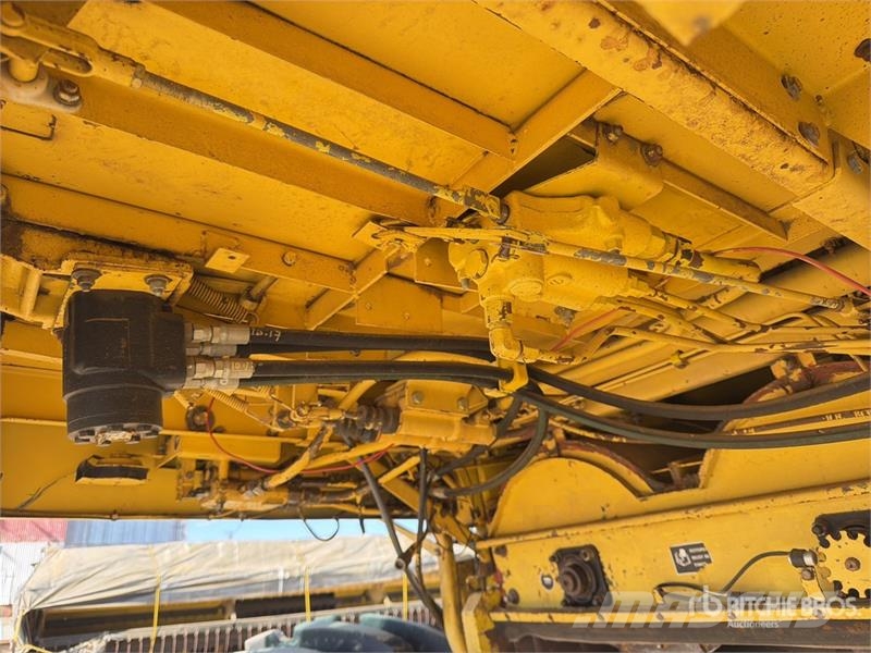 New Holland TR85 Combine Harvester Cosechadoras combinadas