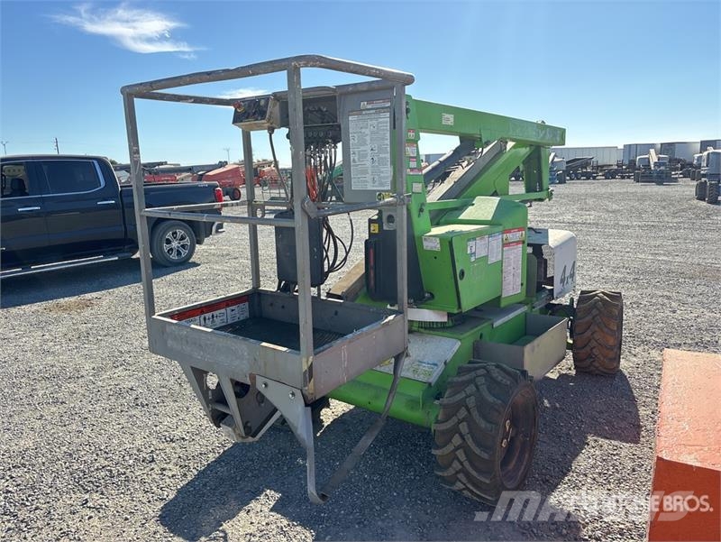 Niftylift SP34 4WD Diesel Articulating Boom Lift Zglobne podizne platforme