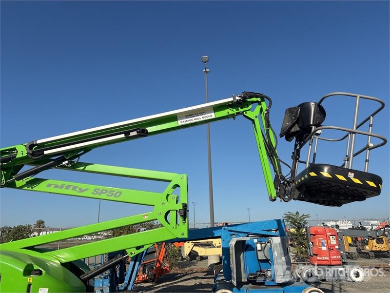Niftylift SP50 4WD Diesel Articulating Boom Lift Bomliftar