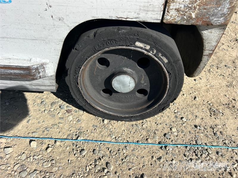 Nissan CF40LP Muut haarukkatrukit