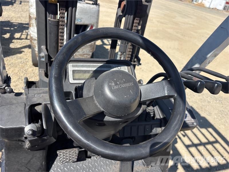 Nissan CF40LP Muut haarukkatrukit