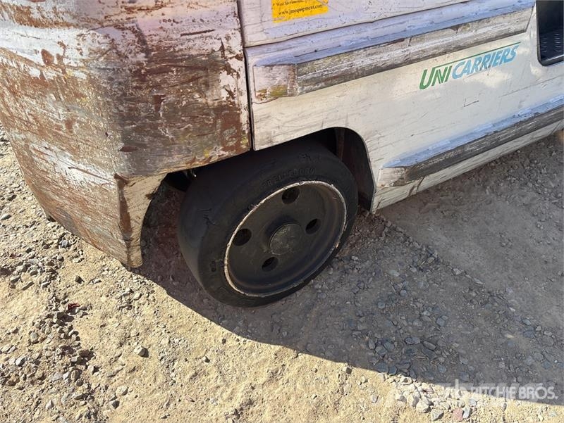 Nissan CF40LP Muut haarukkatrukit