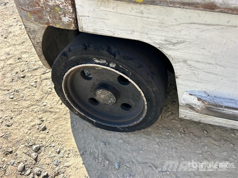 Nissan CF40LP Muut haarukkatrukit