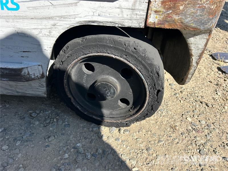 Nissan CF40LP Muut haarukkatrukit