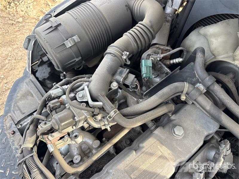 Nissan CF40LP شاحنات ذات رافعات شوكية - أخرى